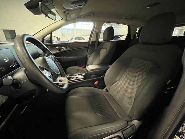 Used 2024 Kia Sportage LX AWD/4WD image 21