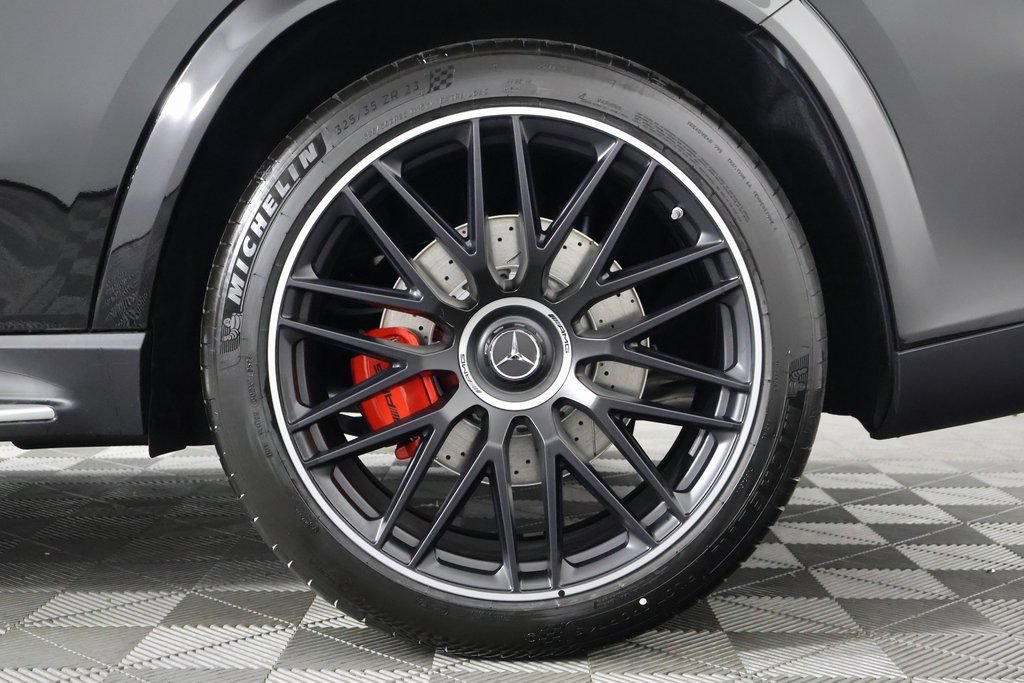 New 2026 Mercedes-Benz GLS 63 AMG 4MATIC image 11