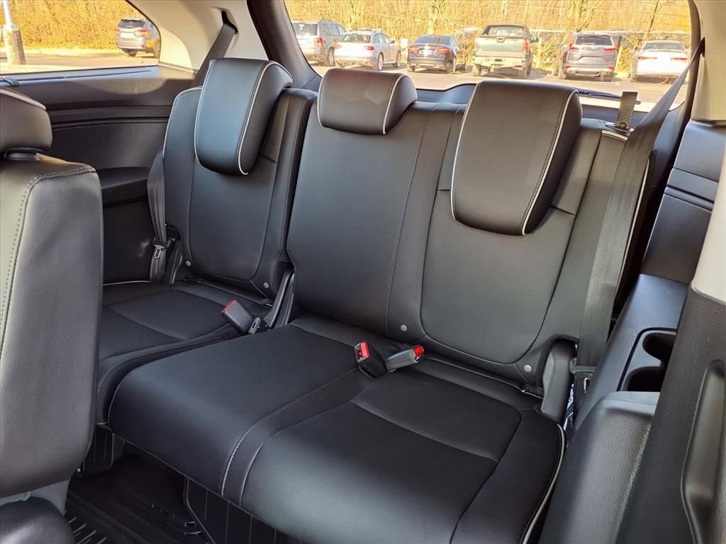 New 2026 Honda Odyssey Touring image 10