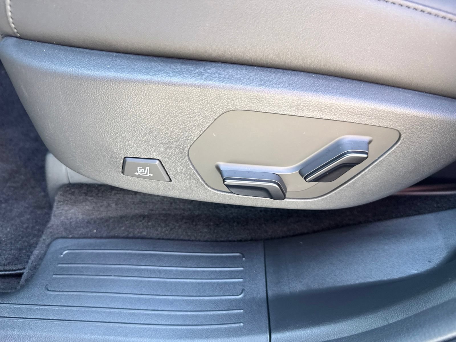 Used 2026 Hyundai Santa Fe Calligraphy AWD/4WD image 21