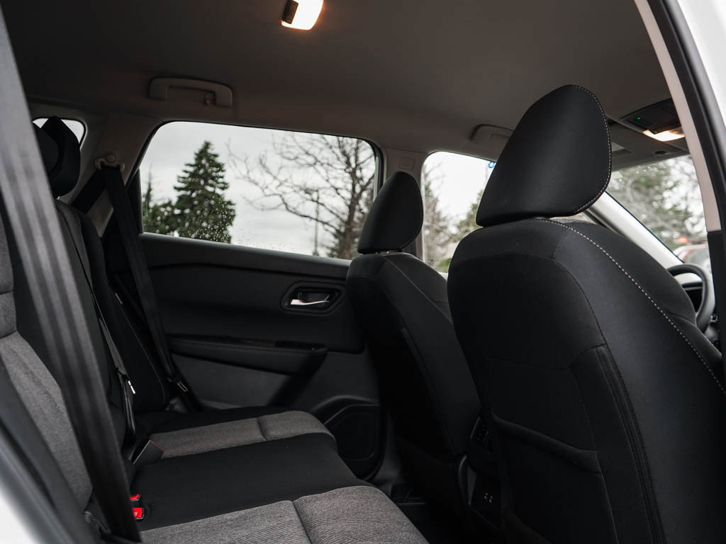 New 2026 Nissan Rogue SV AWD/4WD image 12