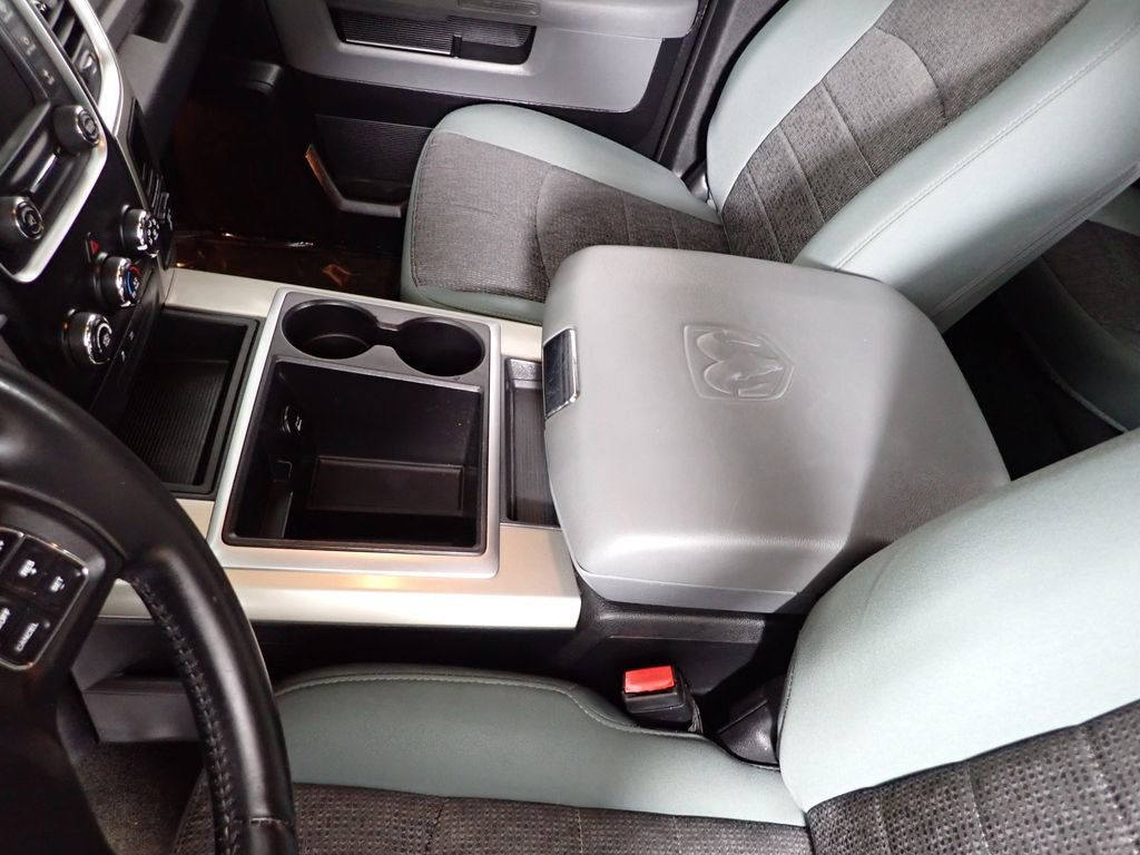Used 2015 RAM 1500 Big Horn AWD/4WD image 30