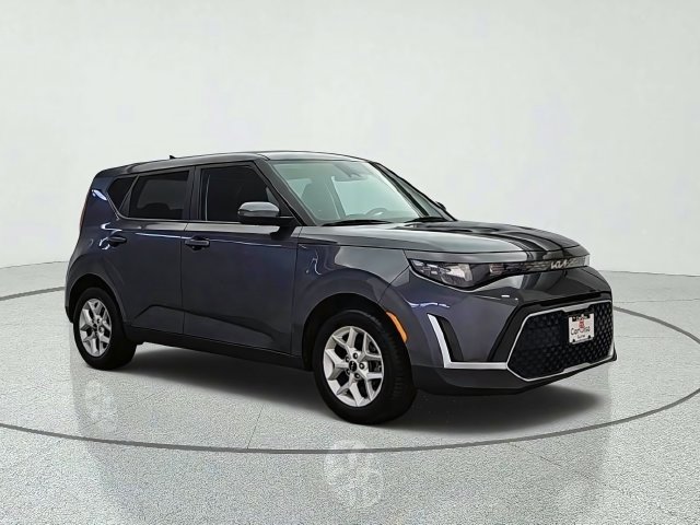 Used 2024 Kia Soul LX w/ Option Group 015 FWD image 8