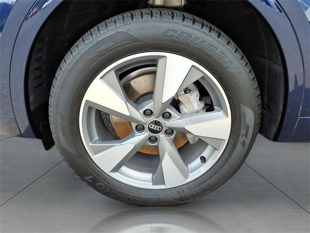Certified 2025 Audi Q5 2.0T Premium w/ Convenience Plus Package image 7