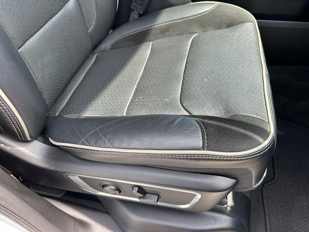 Used 2024 RAM 1500 Laramie image 18