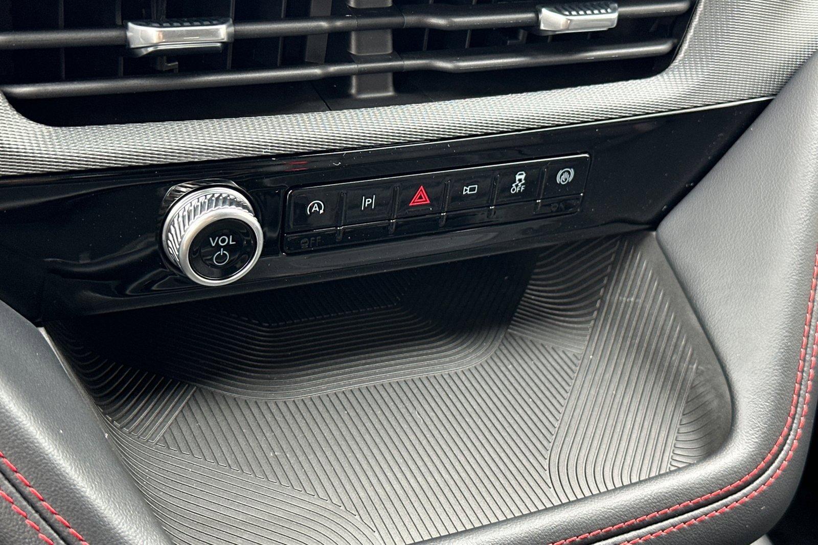 New 2026 Ford Explorer ST-Line w/ ST-Line Street Pack image 20