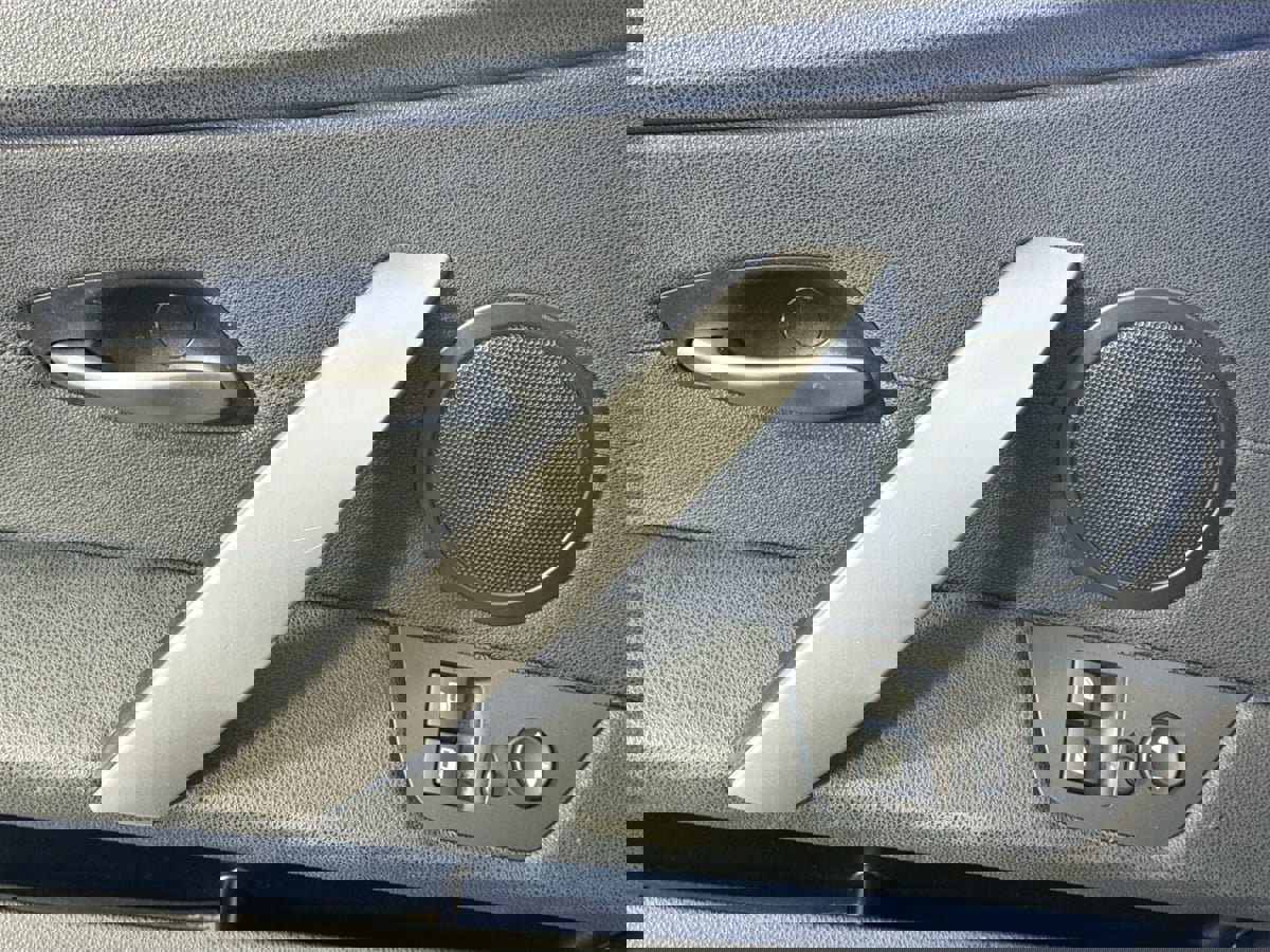 Used 2007 BMW Z4 3.0i image 18