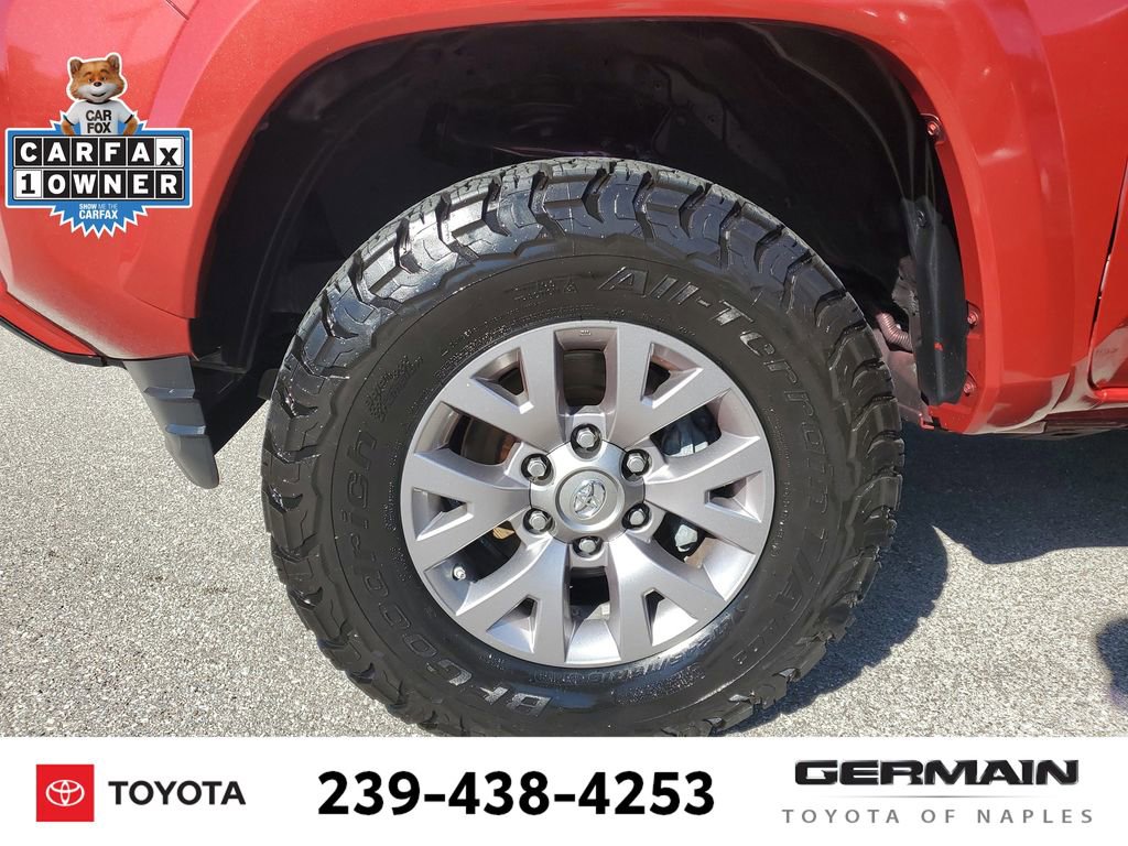 Used 2016 Toyota Tacoma SR image 12