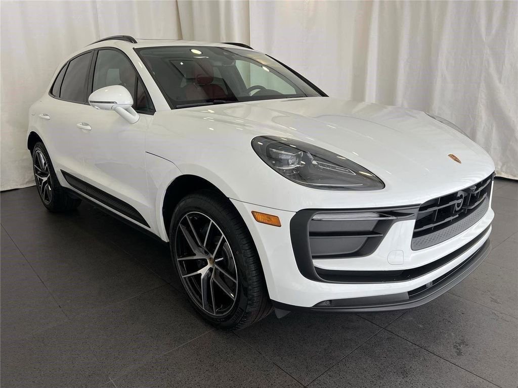 New 2026 Porsche Macan AWD/4WD image 7