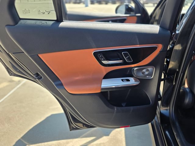 Used 2025 Mercedes-Benz GLC 300 image 20