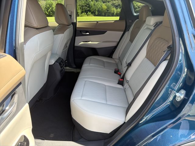 Certified 2025 Nissan Murano Platinum w/ Cargo Package AWD/4WD image 21