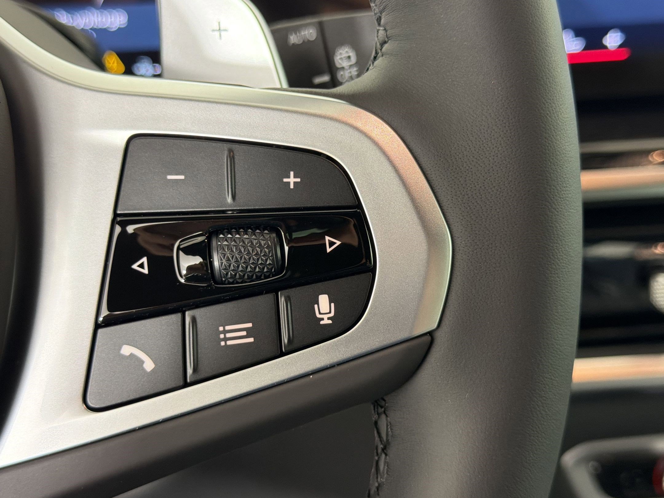 New 2026 BMW X5 xDrive50e AWD/4WD image 26