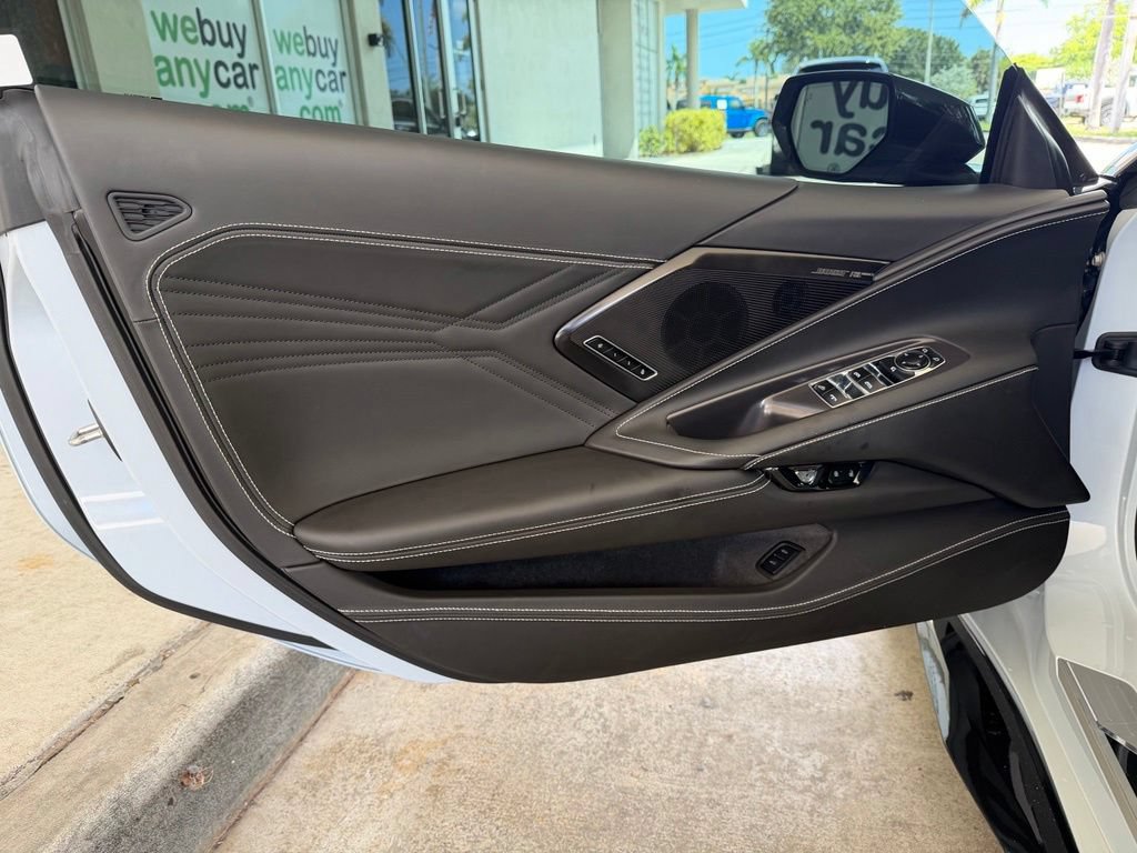 Used 2024 Chevrolet Corvette Z06 w/ Stealth Interior Trim Package RWD image 29