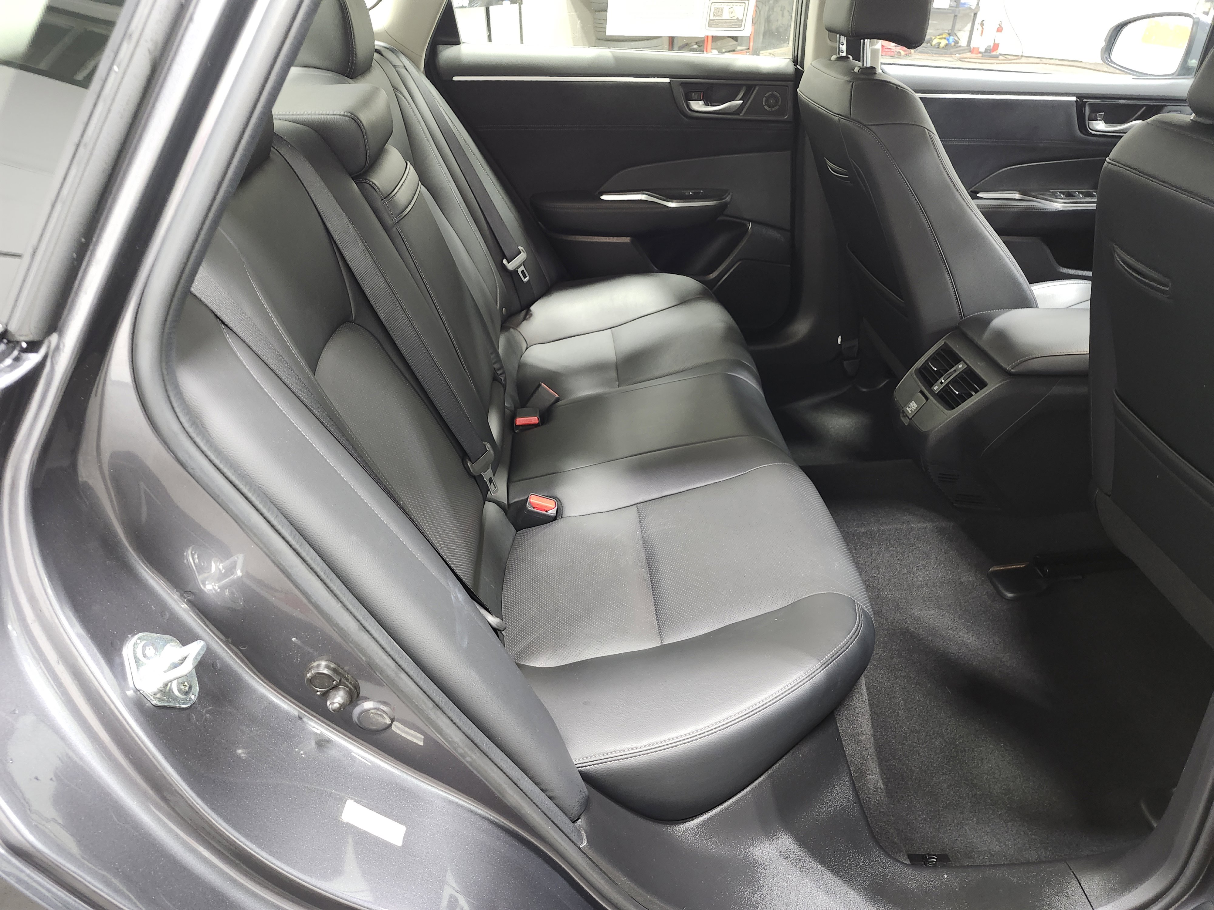 Used 2020 Honda Clarity Touring image 20