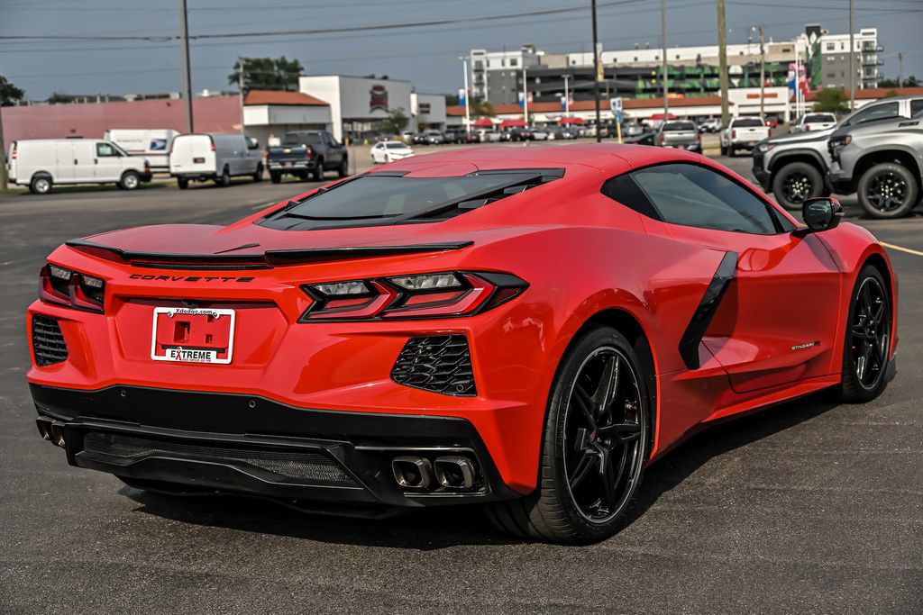 Used 2023 Chevrolet Corvette Stingray Coupe RWD image 10