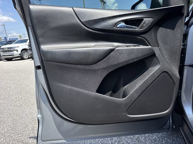 Used 2023 Chevrolet Equinox LT FWD image 29
