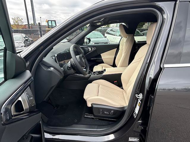 New 2026 BMW X3 xDrive30 w/ Premium Package image 4