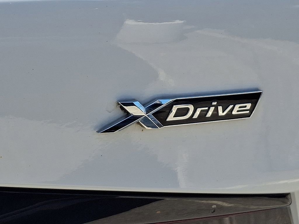 Used 2022 BMW 530i xDrive AWD/4WD image 32