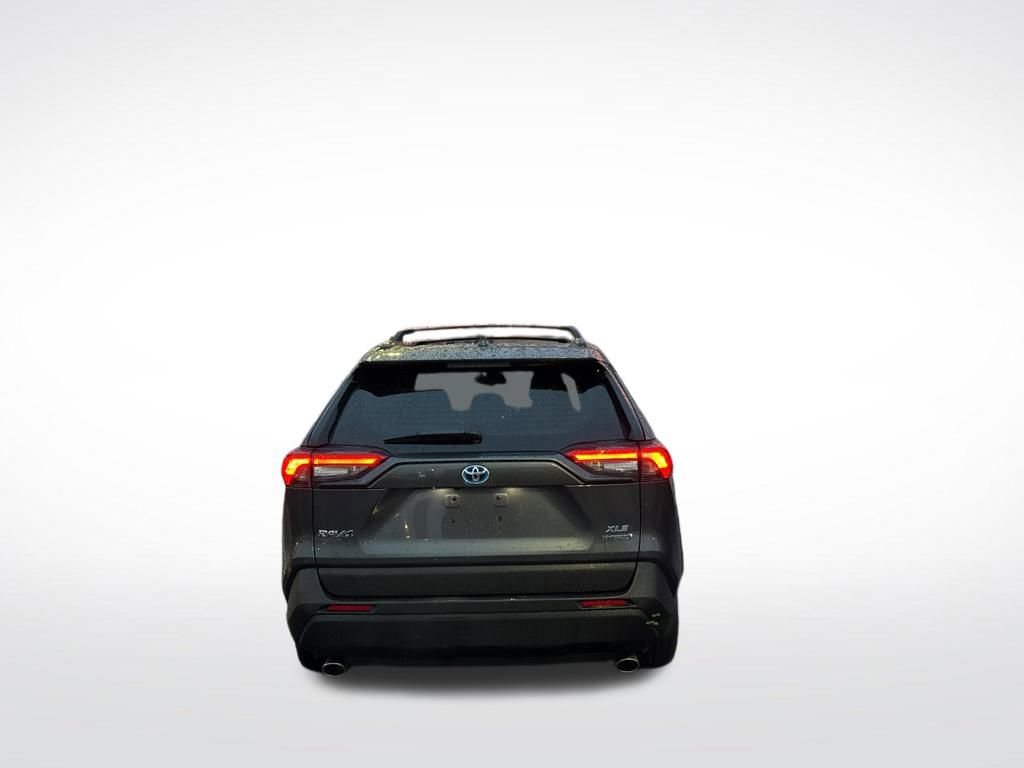 Certified 2020 Toyota RAV4 XLE image 4