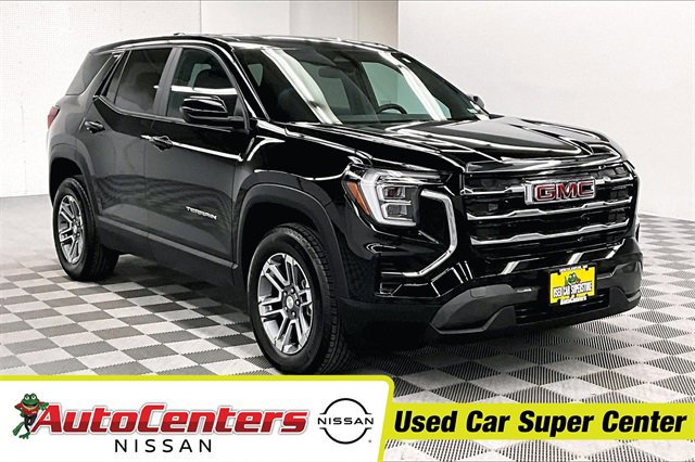 Used 2025 GMC Terrain Elevation