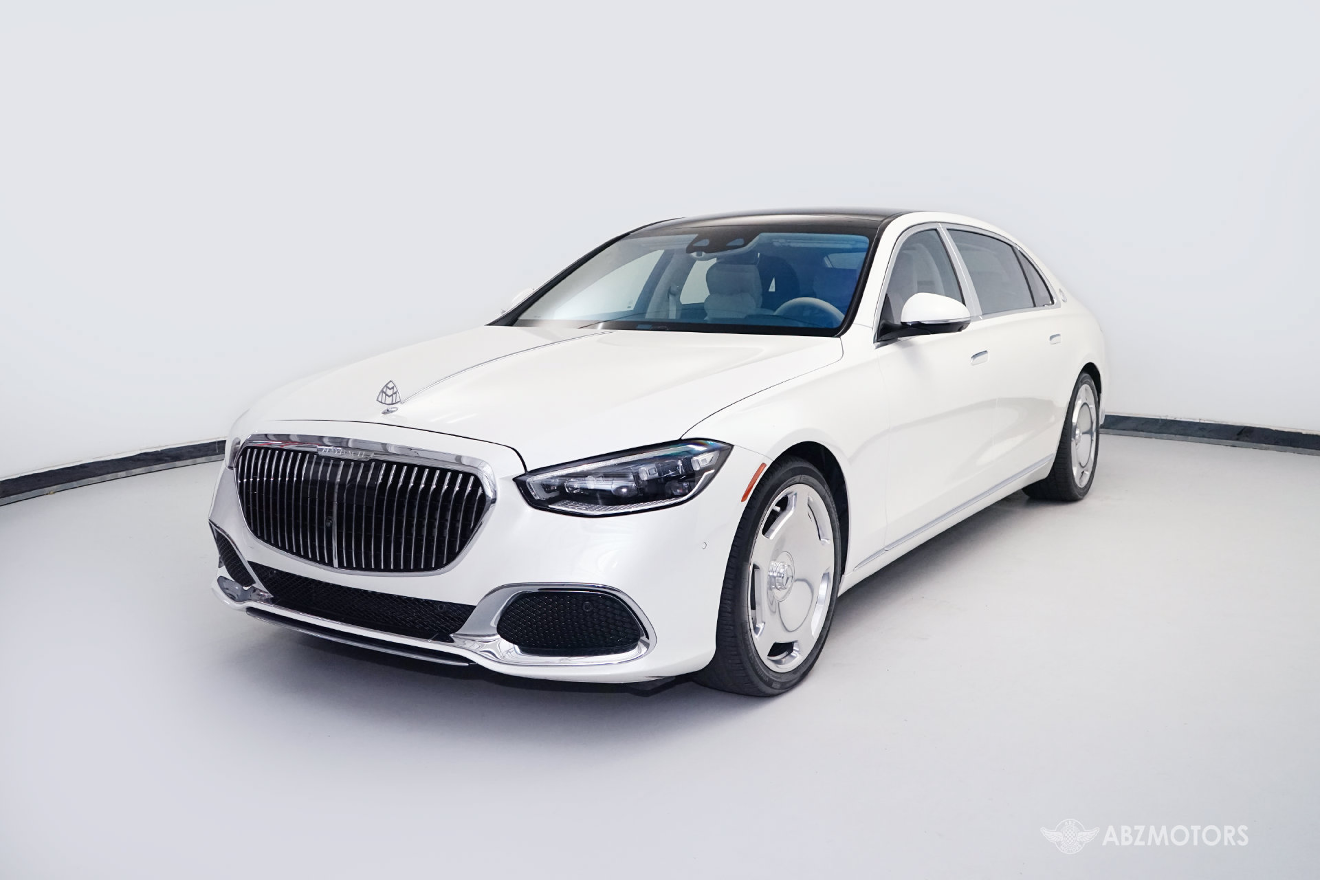 Used 2022 Mercedes-Benz Maybach S 580 4MATIC image 2