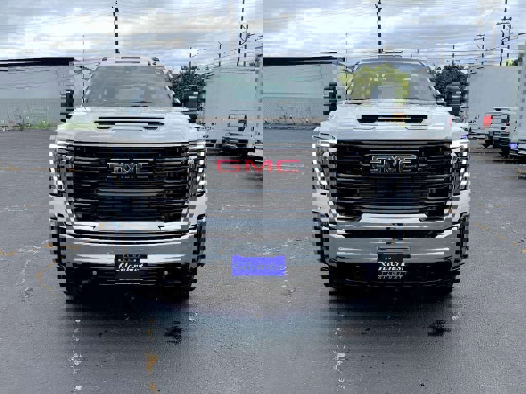 New 2025 GMC Sierra 3500 Pro w/ Snow Plow Prep/Camper Package image 70