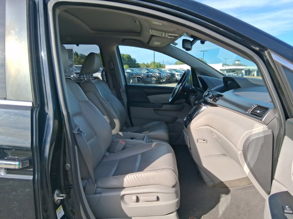 Used 2015 Honda Odyssey EX-L image 10