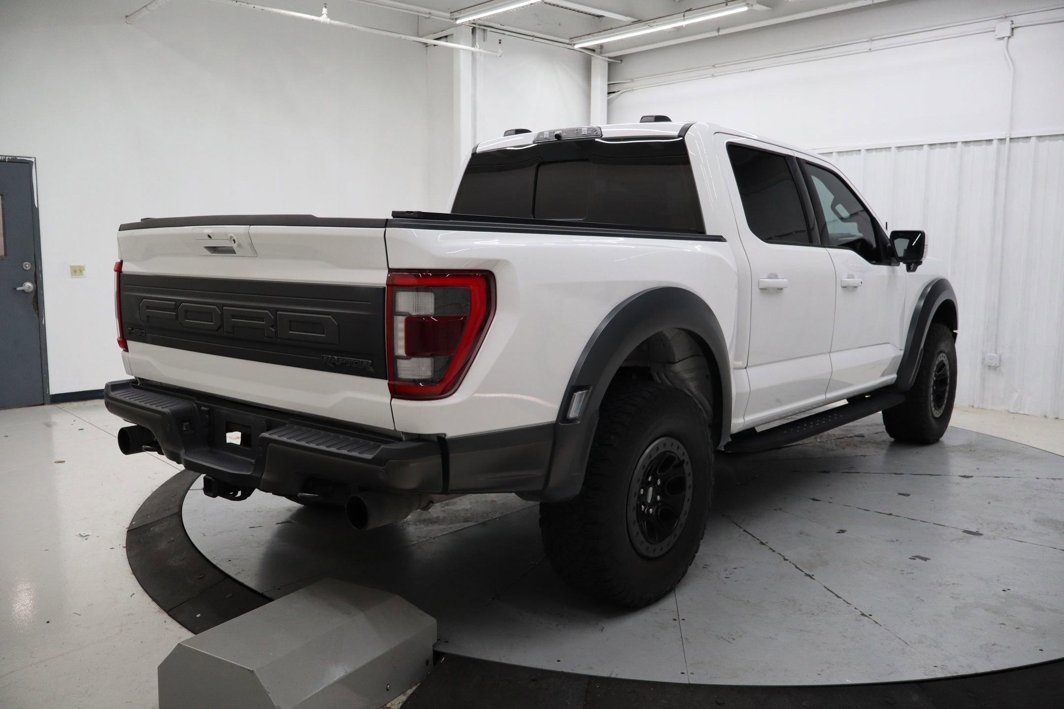 Certified 2022 Ford F150 Raptor w/ Equipment Group 801A High image 2