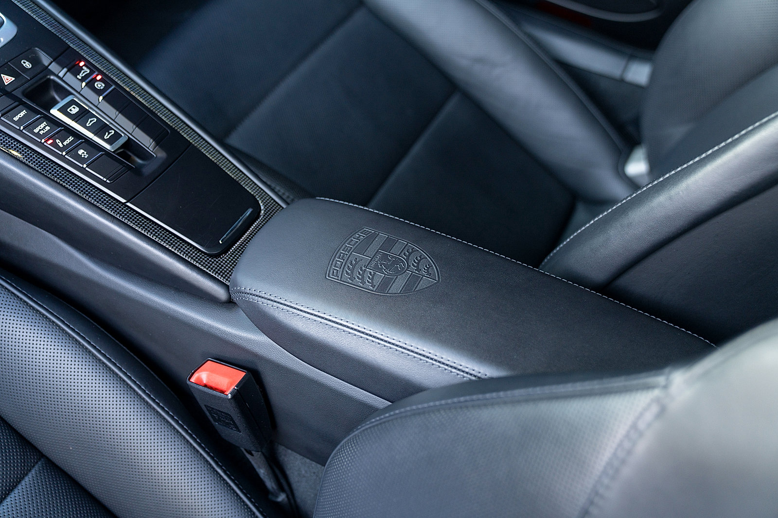 Certified 2015 Porsche 911 Turbo image 20