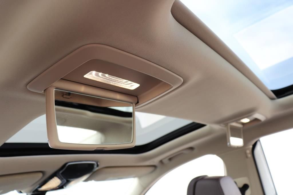 Used 2016 BMW 740i RWD image 66