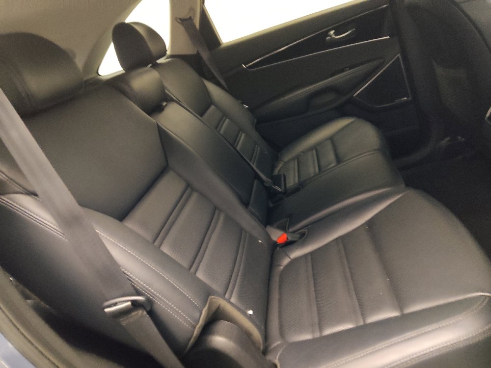 Used 2020 Kia Sorento SX FWD image 19