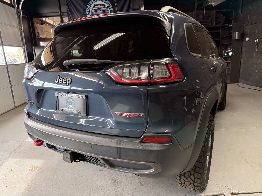 Used 2019 Jeep Cherokee Trailhawk w/ Cold Weather Group AWD/4WD image 6