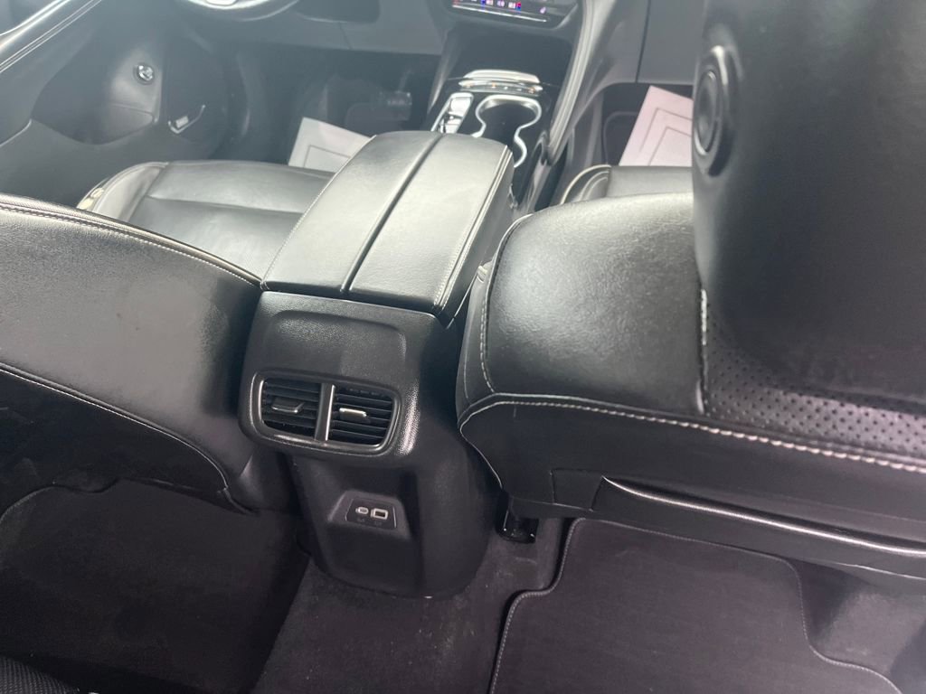 Used 2021 Buick Envision Essence image 29