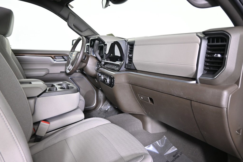 Used 2022 Chevrolet Silverado 1500 LT image 15