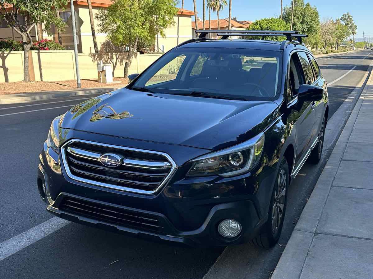 Used 2018 Subaru Outback 3.6R Touring AWD/4WD image 4