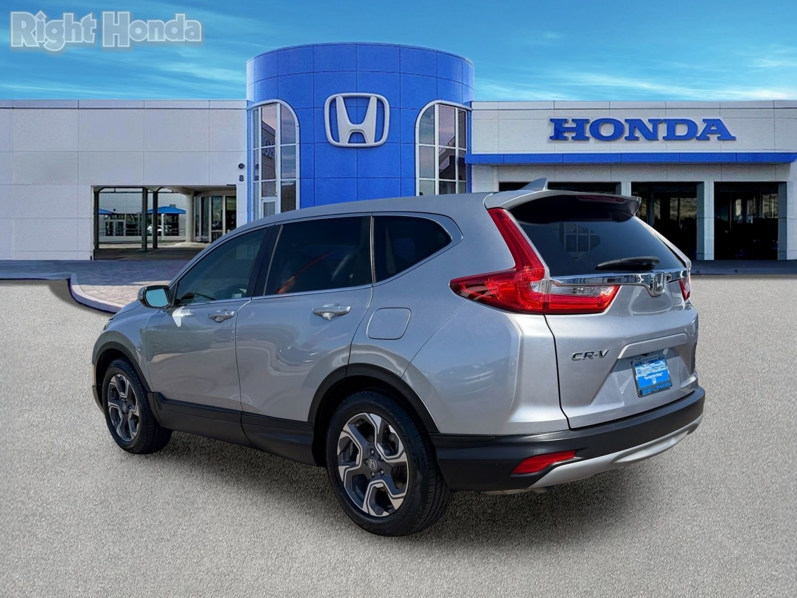 Used 2018 Honda CR-V EX image 4