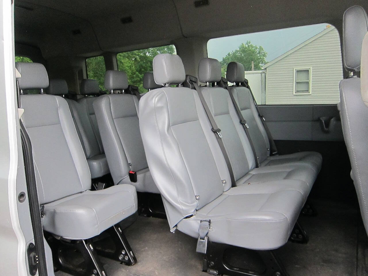 Used 2017 Ford Transit 350 XL RWD image 14