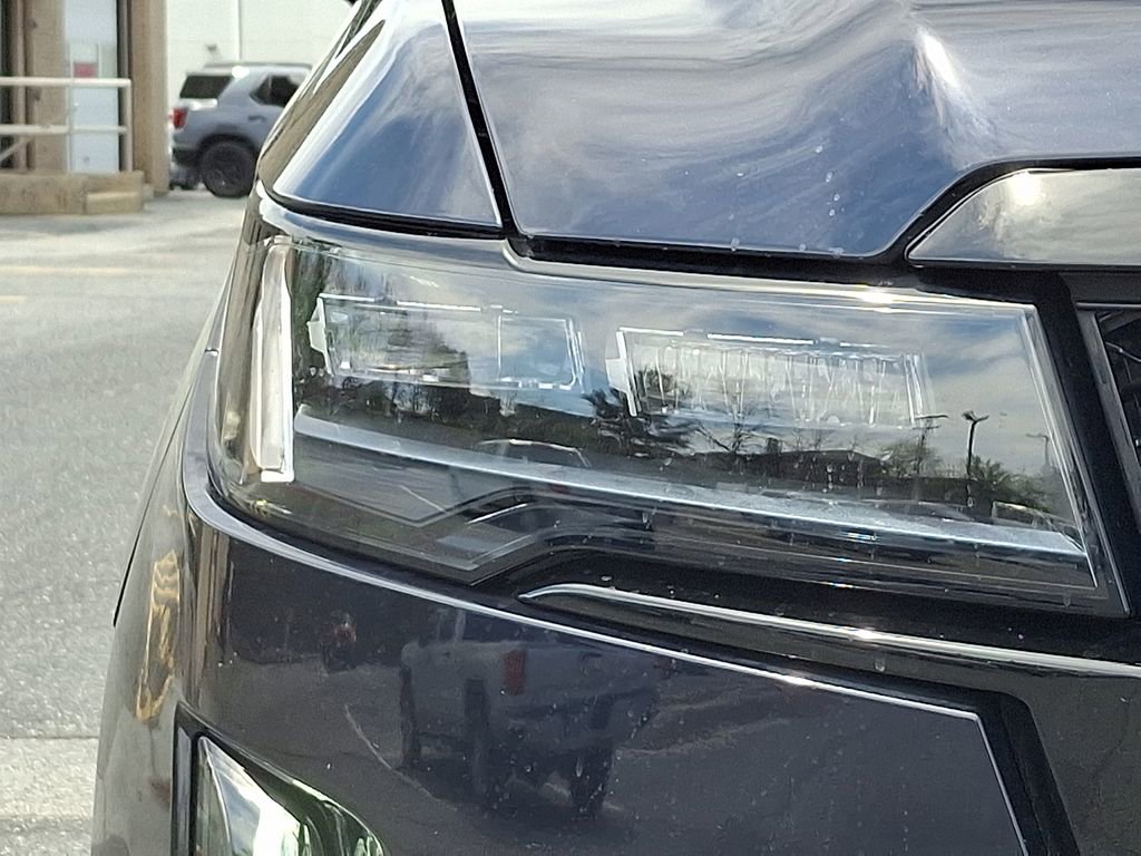 Used 2023 Cadillac Escalade Sport image 9