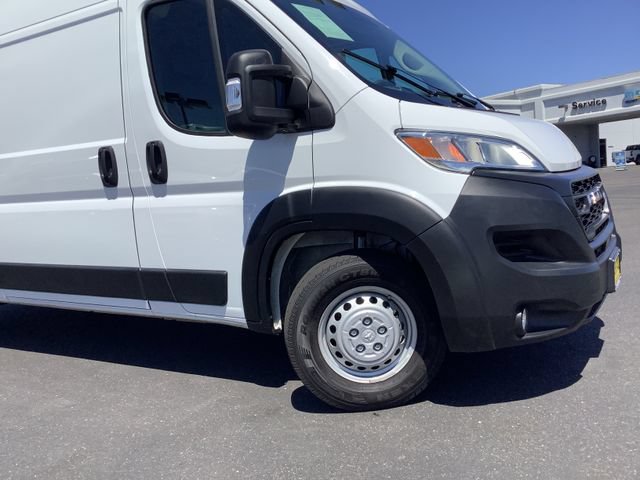 Used 2026 RAM ProMaster 2500 w/ Convenience Group FWD image 3