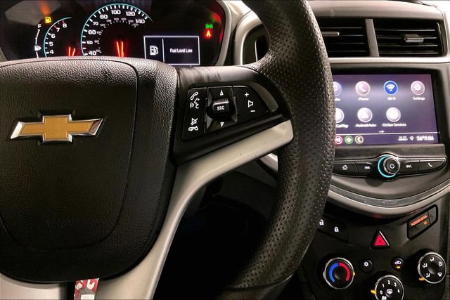 Used 2020 Chevrolet Sonic LT image 19