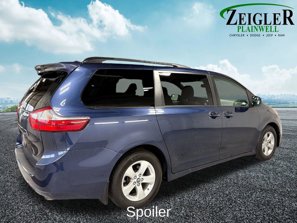 Used 2019 Toyota Sienna LE image 8