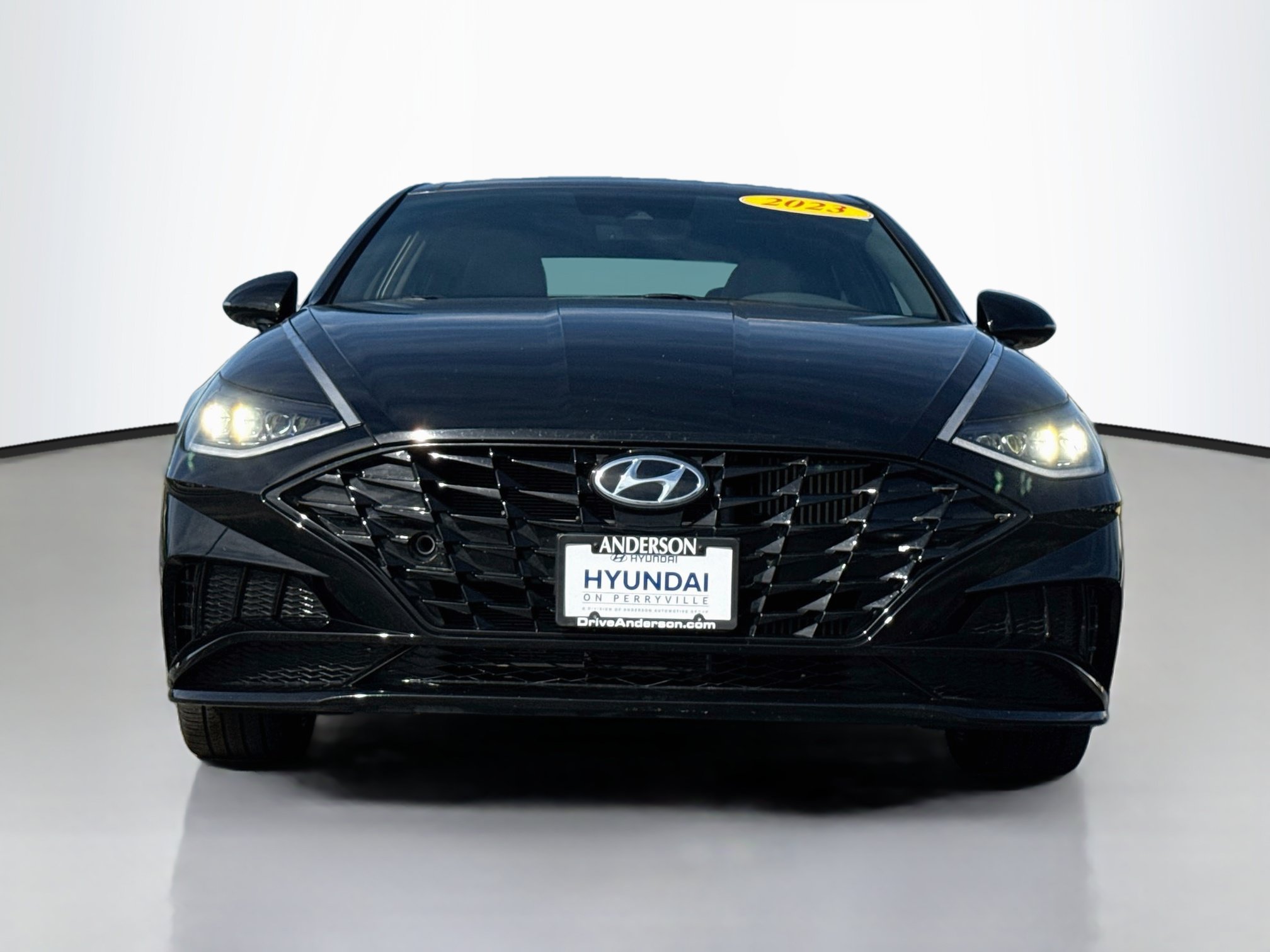 Certified 2023 Hyundai Sonata SEL Plus FWD image 2
