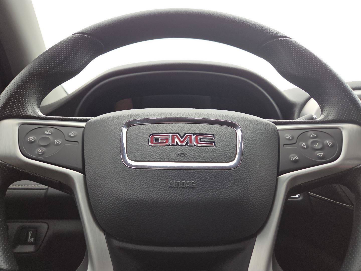 Used 2023 GMC Acadia SLE w/ Driver Convenience Package AWD/4WD image 23