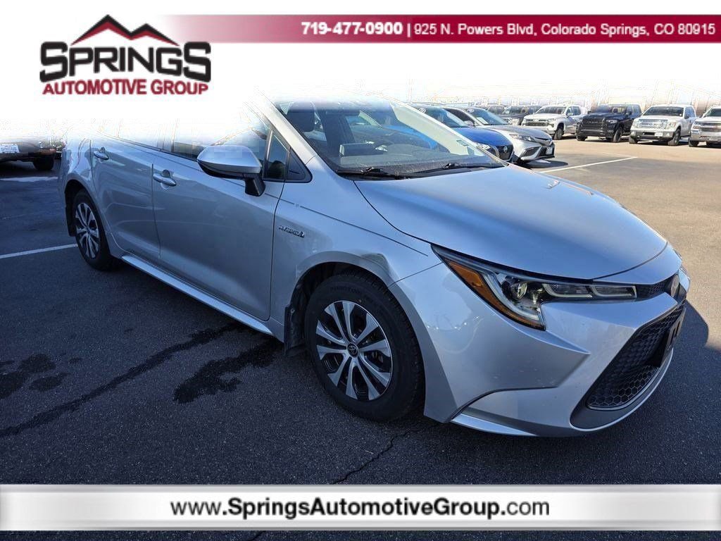 Used 2021 Toyota Corolla LE image 1