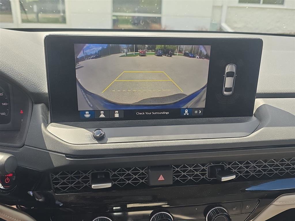 Used 2025 Honda Accord Touring image 8