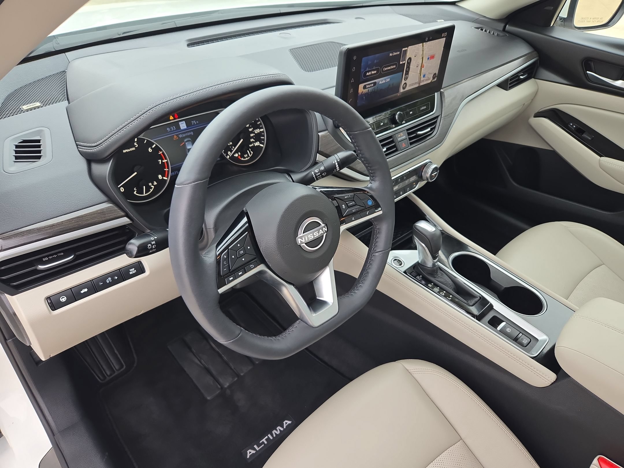 Certified 2024 Nissan Altima 2.5 SL FWD image 11