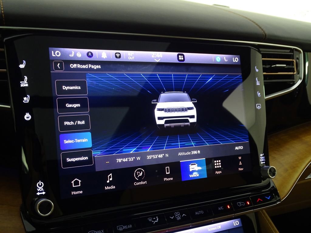 New 2024 Jeep Grand Wagoneer L Series III w/ Rear Seat Video Group 1 image 44