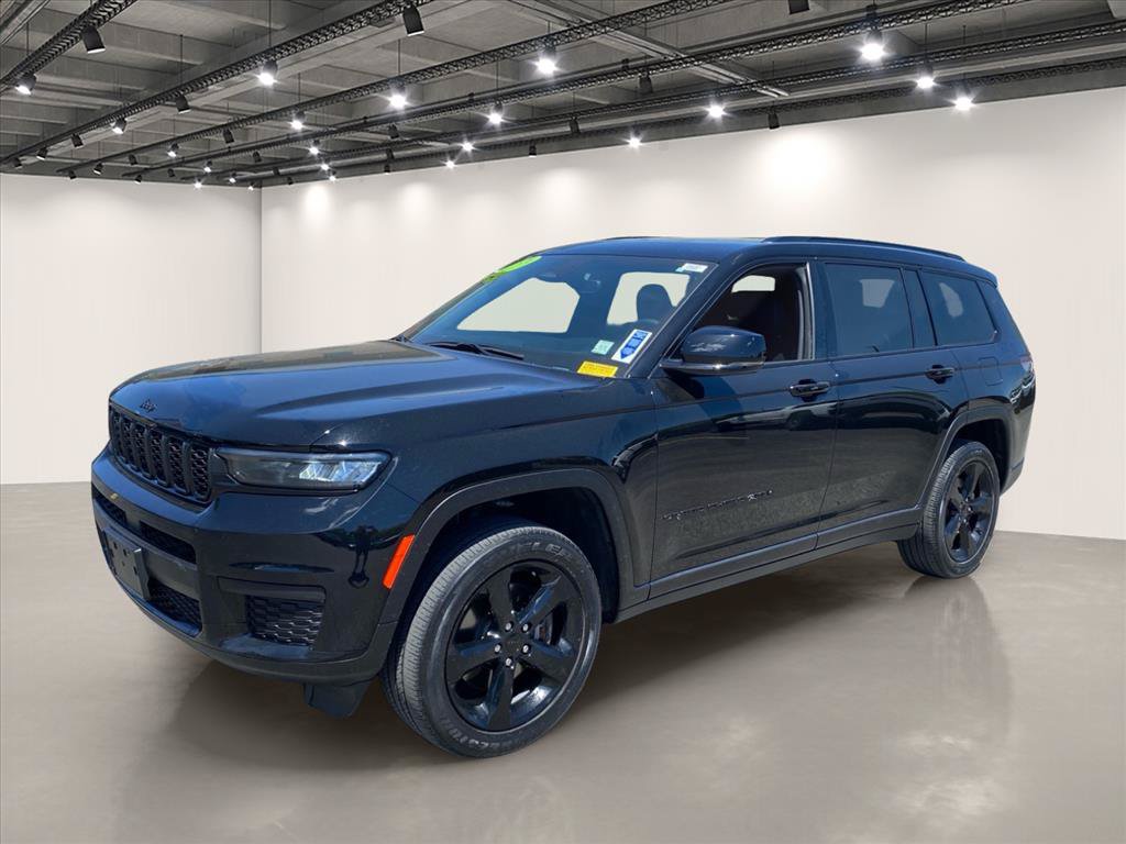 Used 2023 Jeep Grand Cherokee L Laredo AWD/4WD image 3