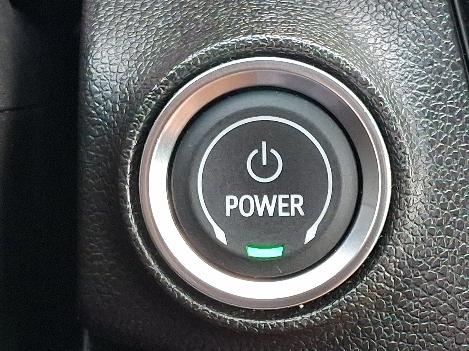 Certified 2023 Chevrolet Bolt LT w/ Infotainment Package FWD image 23