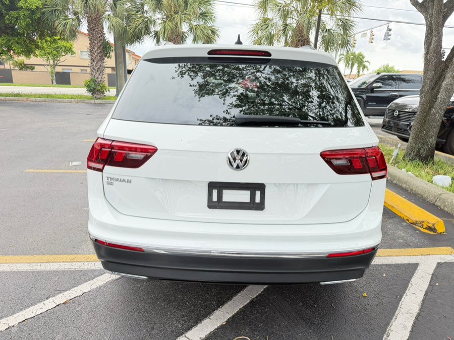 Used 2020 Volkswagen Tiguan SE FWD image 4